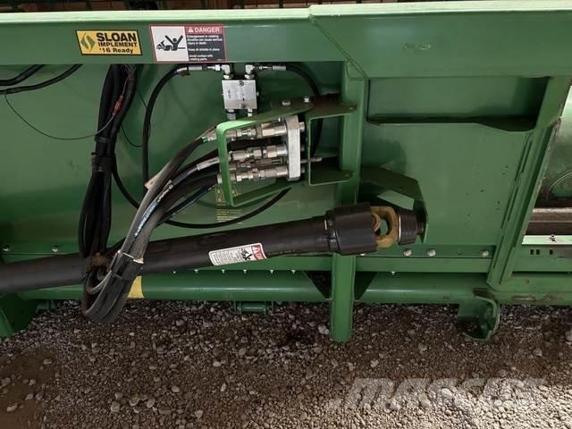 John Deere 635F 其他