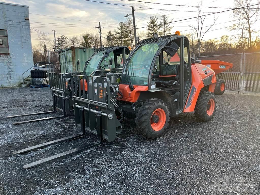 Ausa T235H 伸縮臂操作車