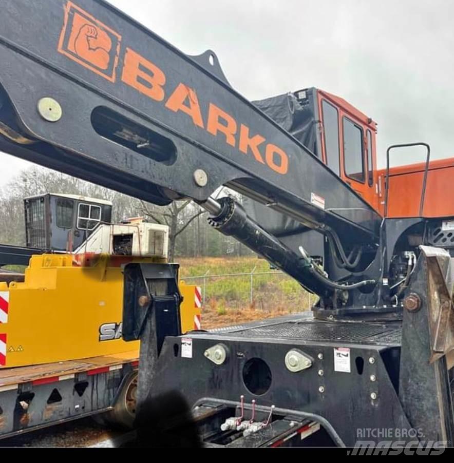 Barko 495B 鉗式裝載機