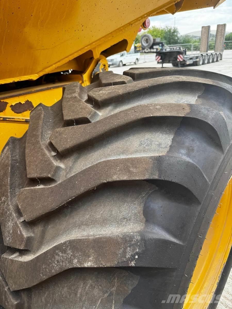 Bell B20E 鉸接式起吊車