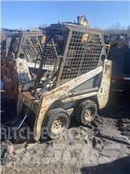 Bobcat 463 滑移轉向裝載機