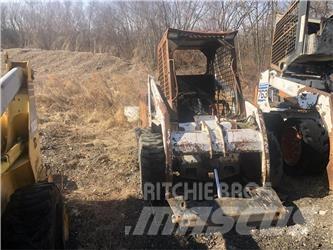 Bobcat 753 滑移轉向裝載機