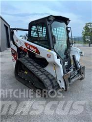 Bobcat T64 滑移轉向裝載機