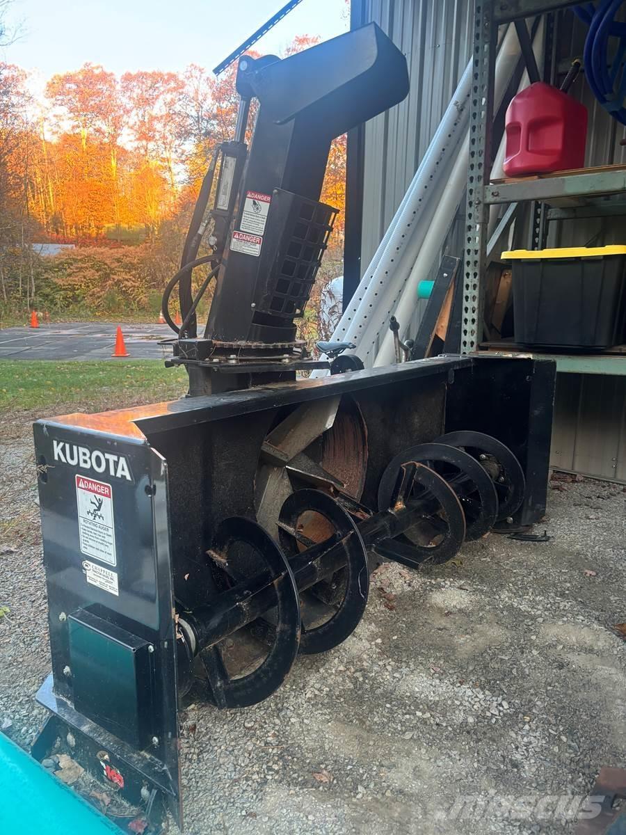 CASE 321F 輪胎式裝載機