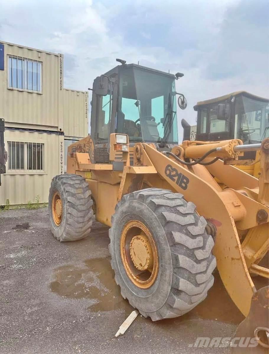 CASE 621B 輪胎式裝載機
