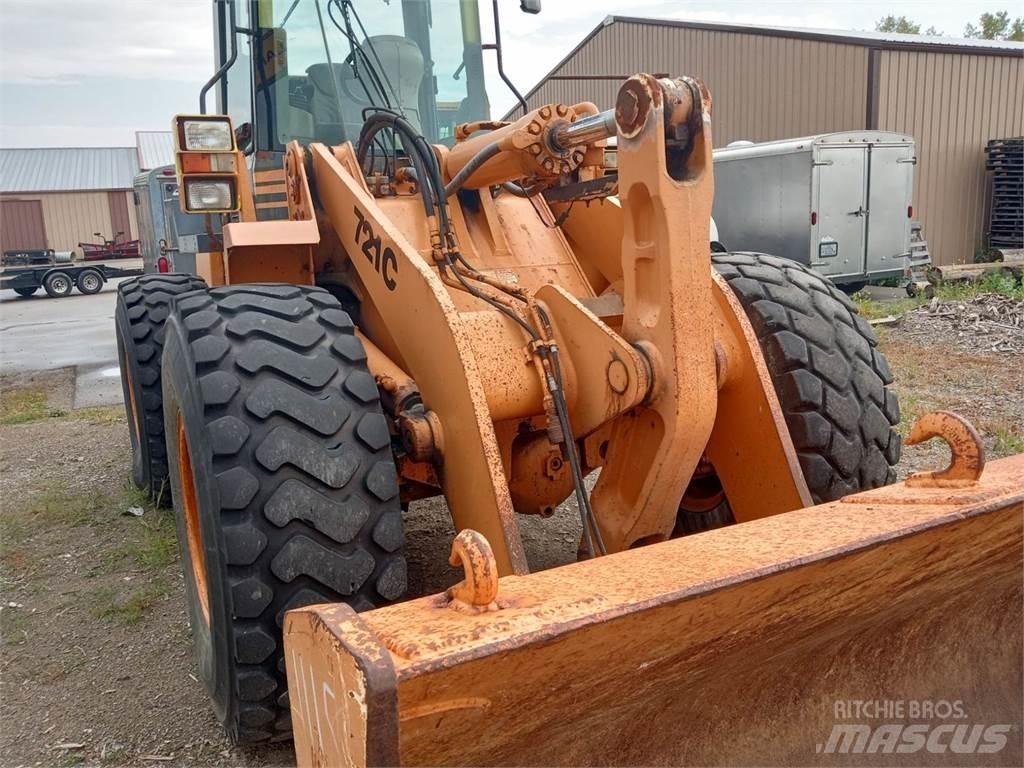 CASE 721C 輪胎式裝載機