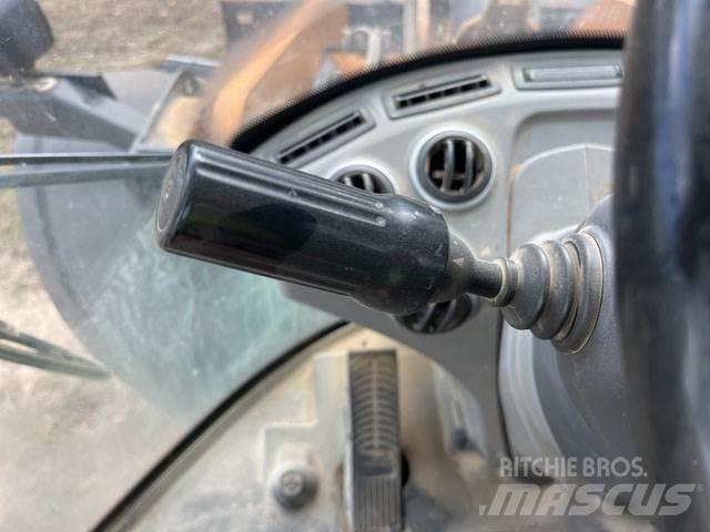 CASE 921G 輪胎式裝載機
