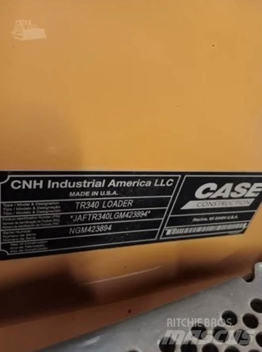 CASE TR340 滑移轉向裝載機