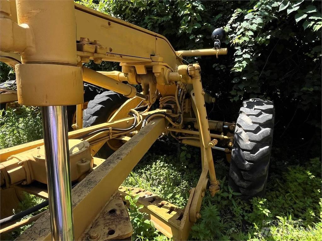 CAT 120G 平土機
