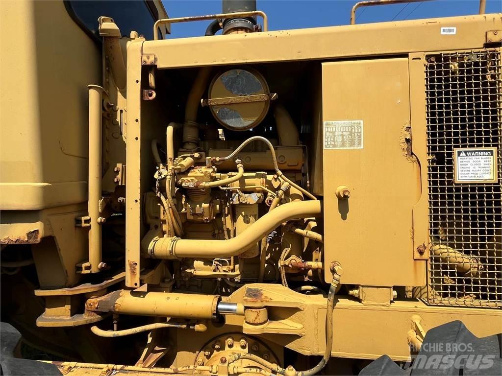 CAT 120G 平土機