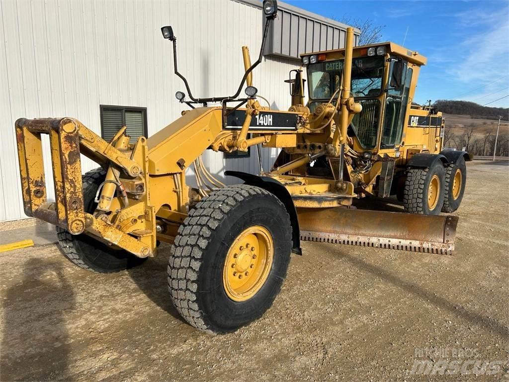 CAT 140H 平土機