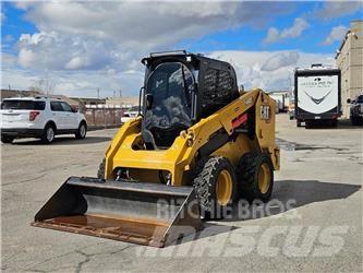 CAT 246D3 滑移轉向裝載機