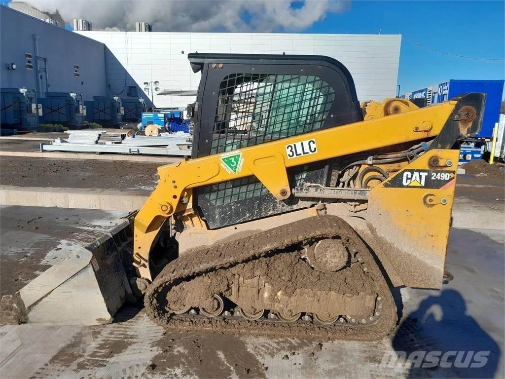 CAT 249D 滑移轉向裝載機