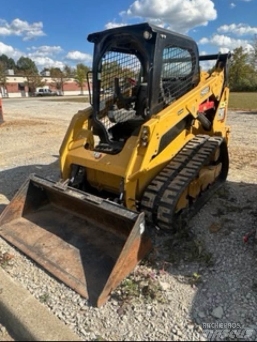 CAT 259D3 滑移轉向裝載機