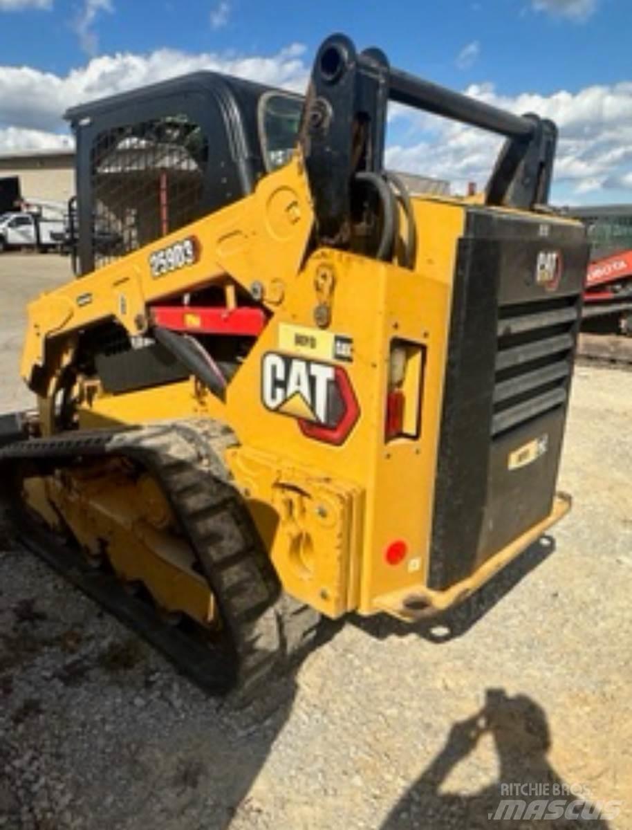 CAT 259D3 滑移轉向裝載機