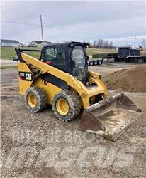 CAT 262D 滑移轉向裝載機