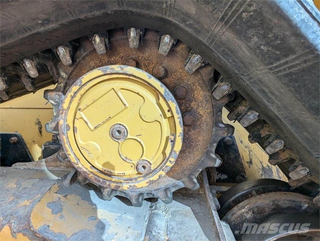 CAT 279D 滑移轉向裝載機