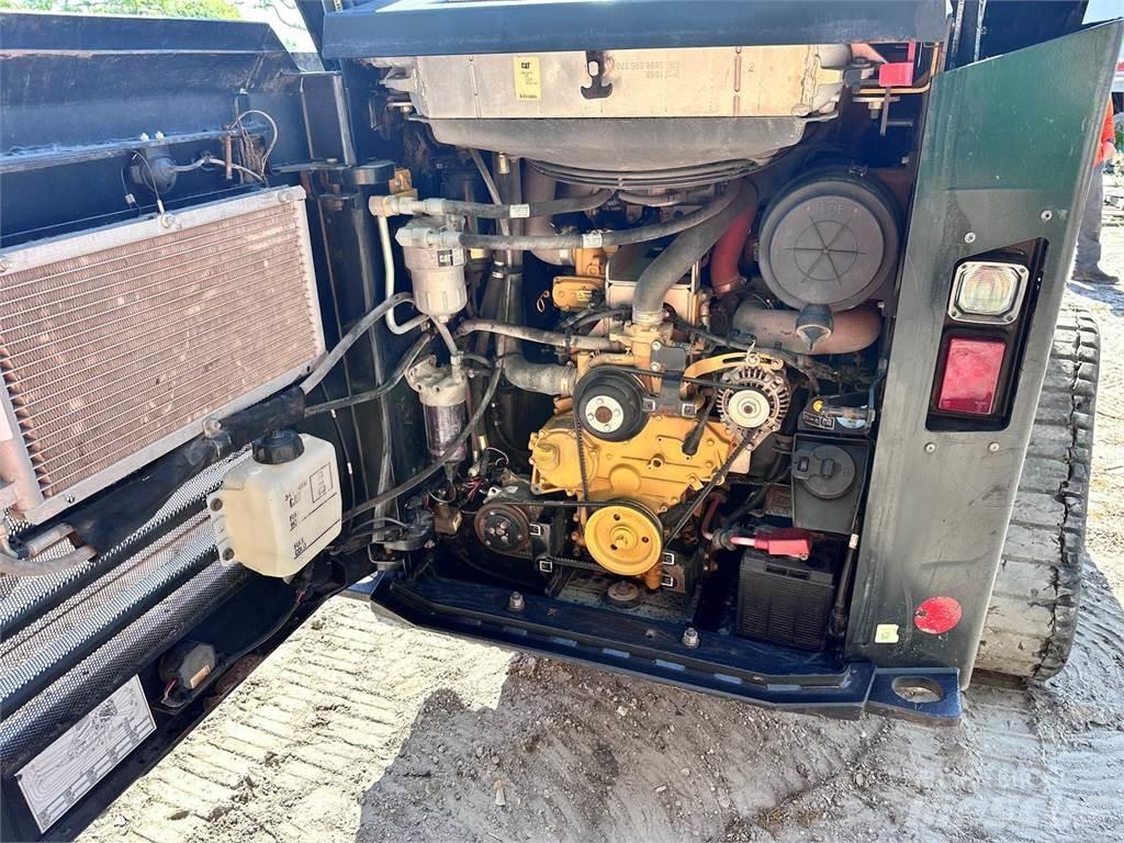 CAT 299D2 滑移轉向裝載機