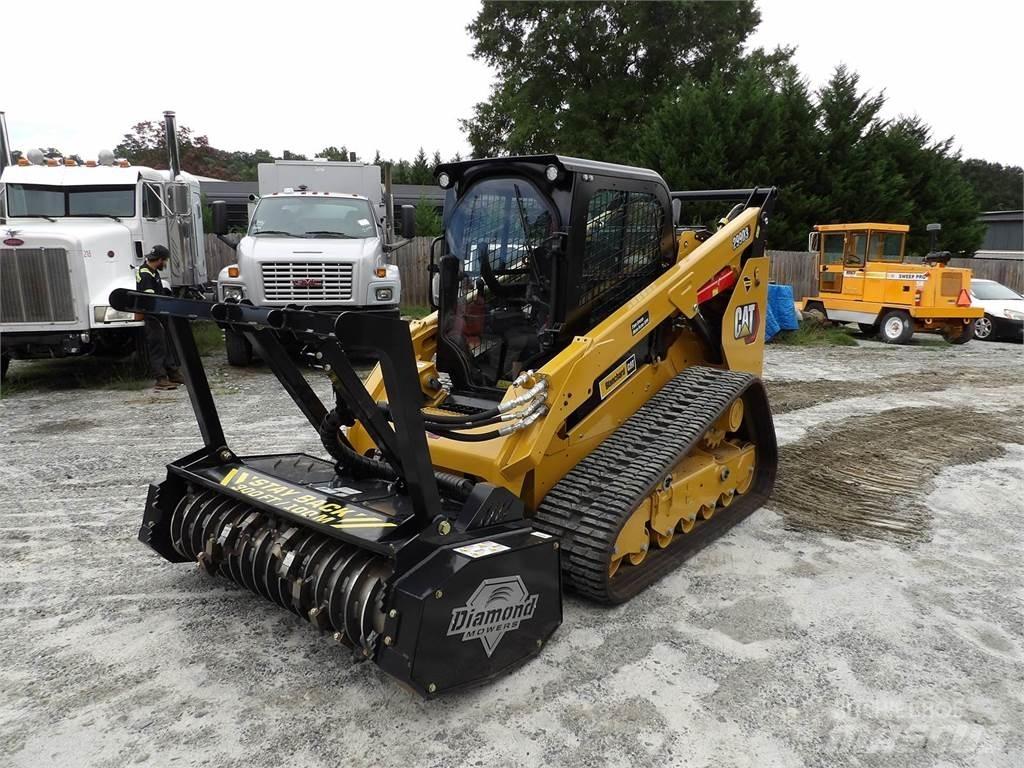 CAT 299D3 滑移轉向裝載機