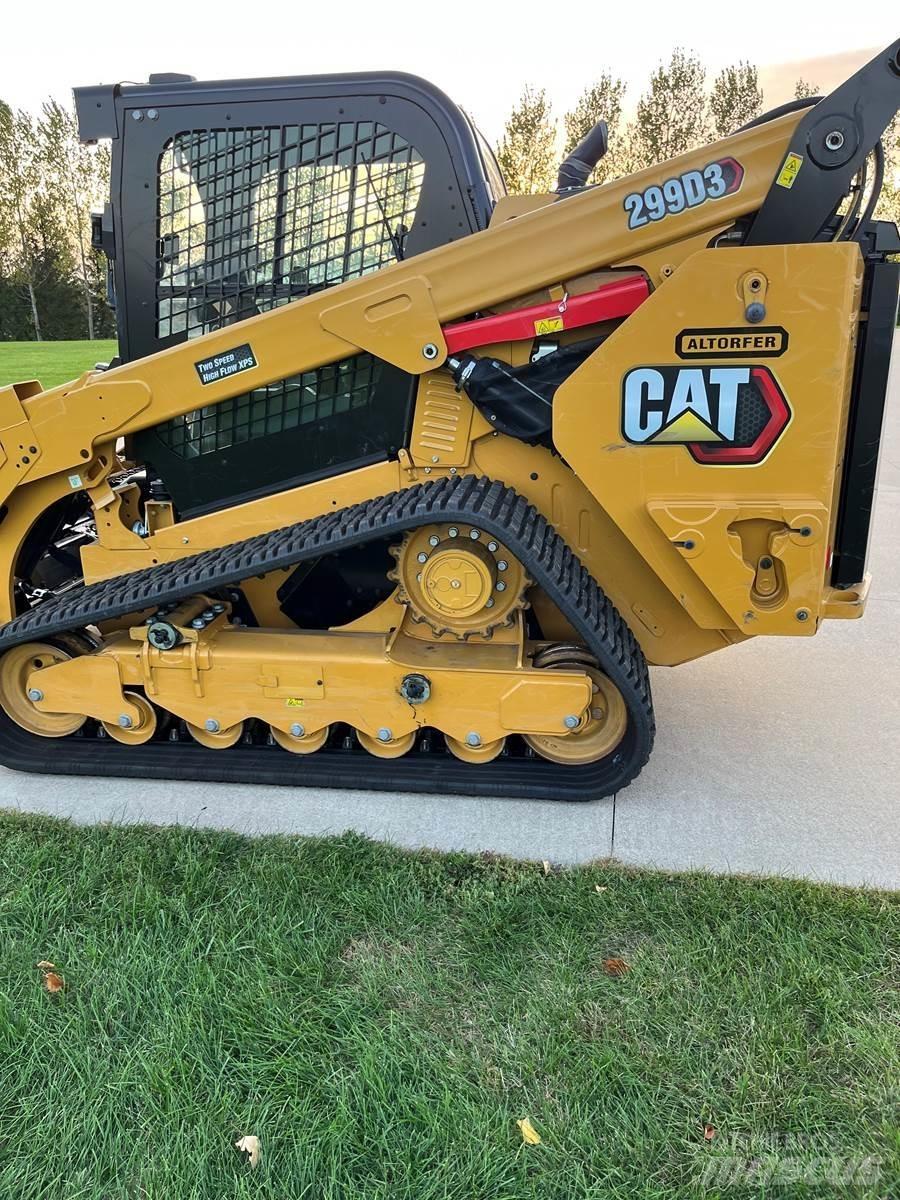 CAT 299D3 滑移轉向裝載機