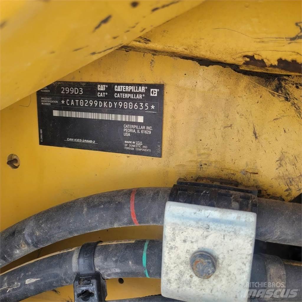 CAT 299D3 滑移轉向裝載機