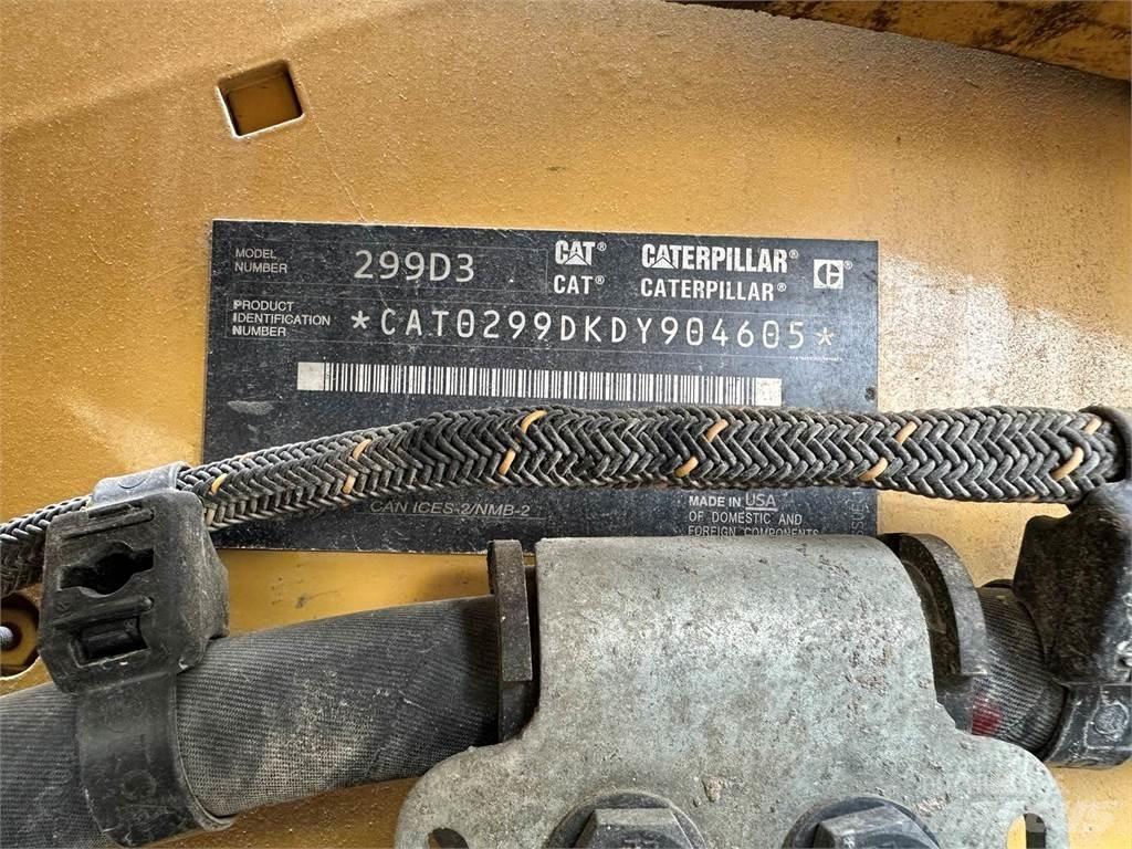 CAT 299D3 滑移轉向裝載機
