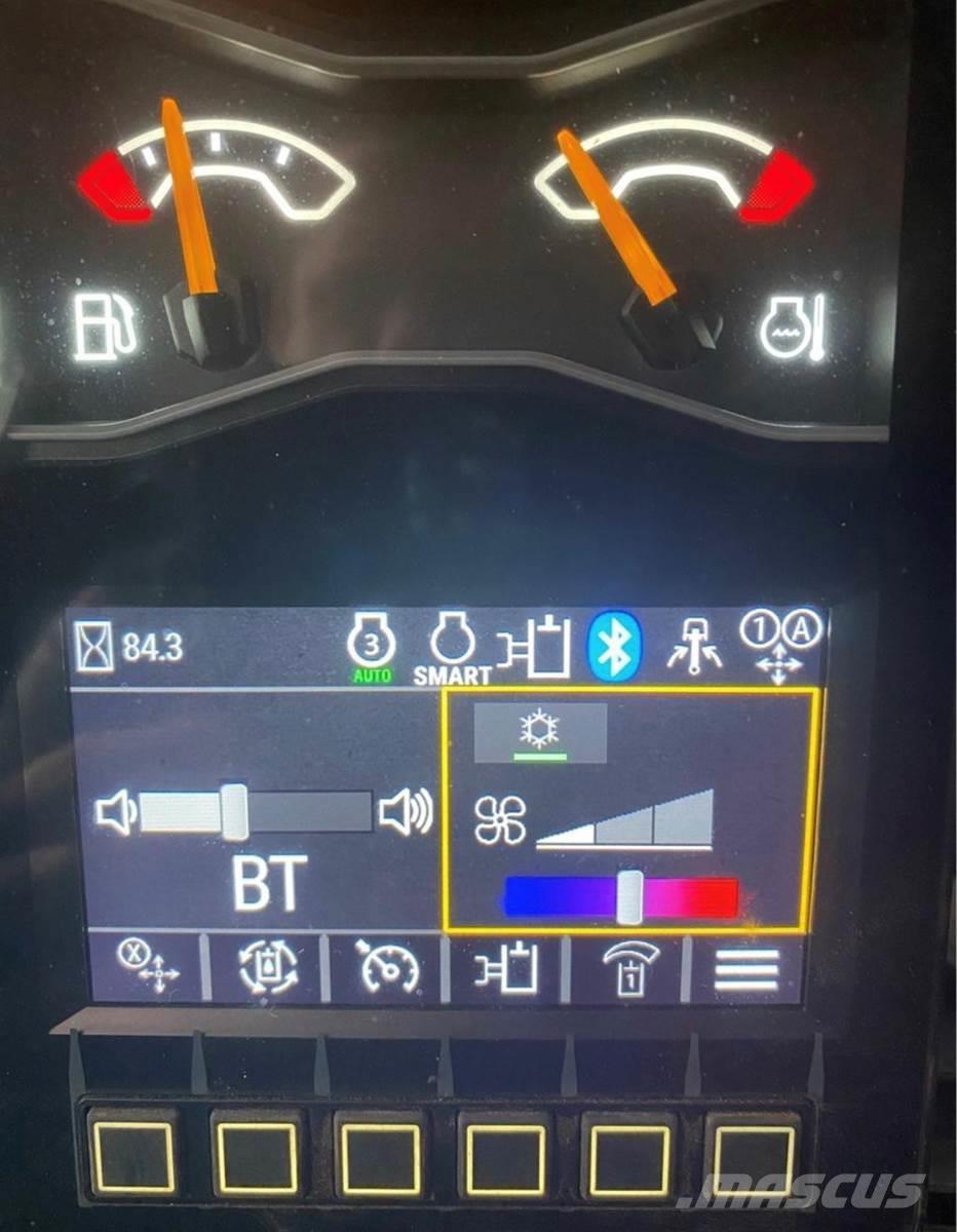 CAT 303 CR 小型挖土機/掘鑿機<7t(小型挖掘機)