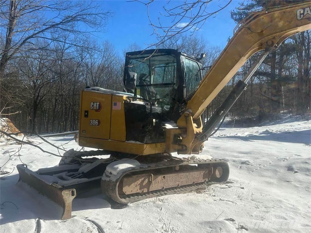 CAT 306CR 小型挖土機/掘鑿機<7t(小型挖掘機)