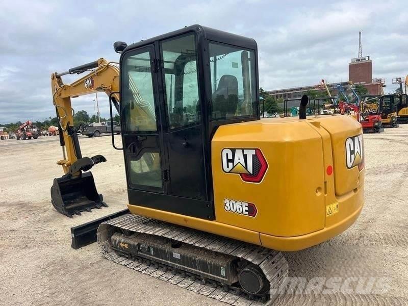 CAT 306E2 小型挖土機/掘鑿機<7t(小型挖掘機)