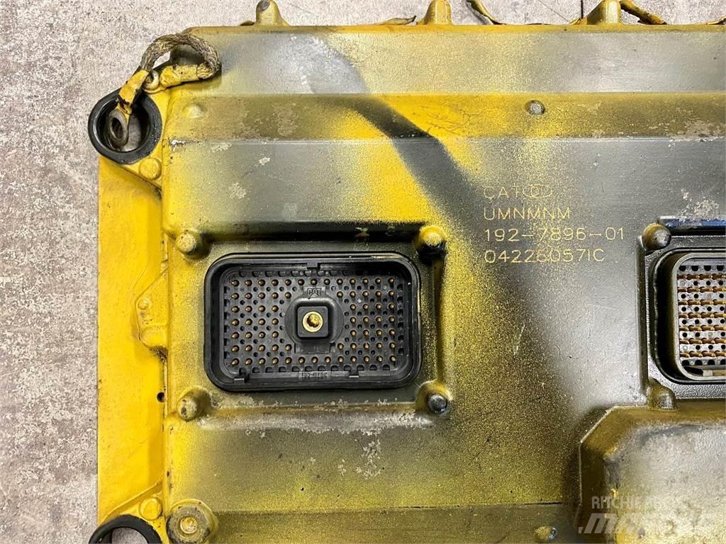 CAT 3126 電子設備