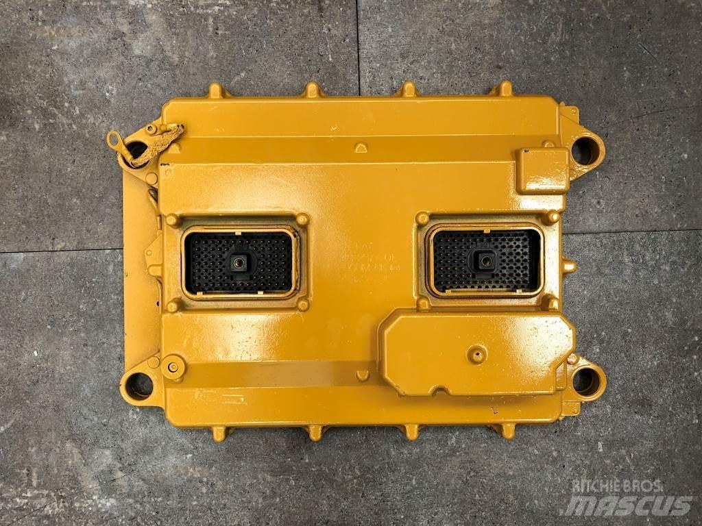 CAT 3126 電子設備