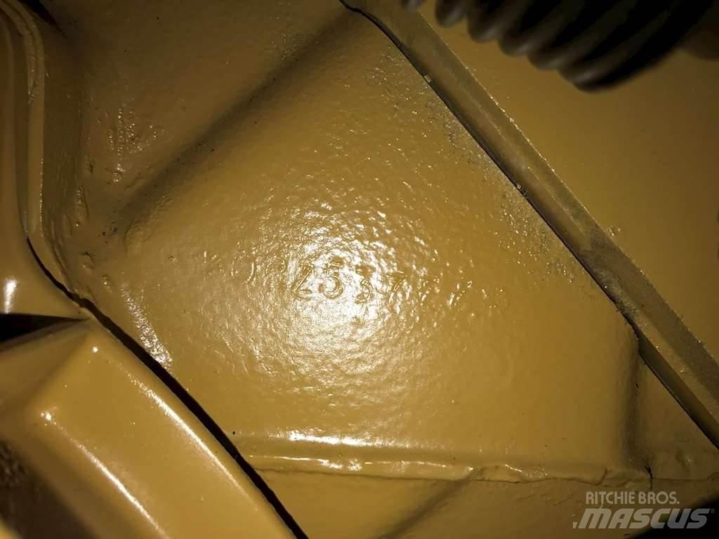 CAT 3208T 引擎/發動機