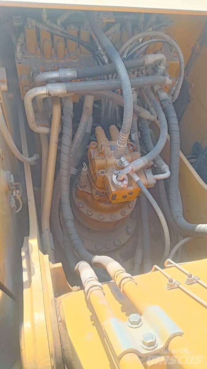 CAT 323D3 履帶式 挖土機/掘鑿機/挖掘機
