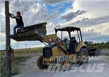 CAT 414E 工具搬運車