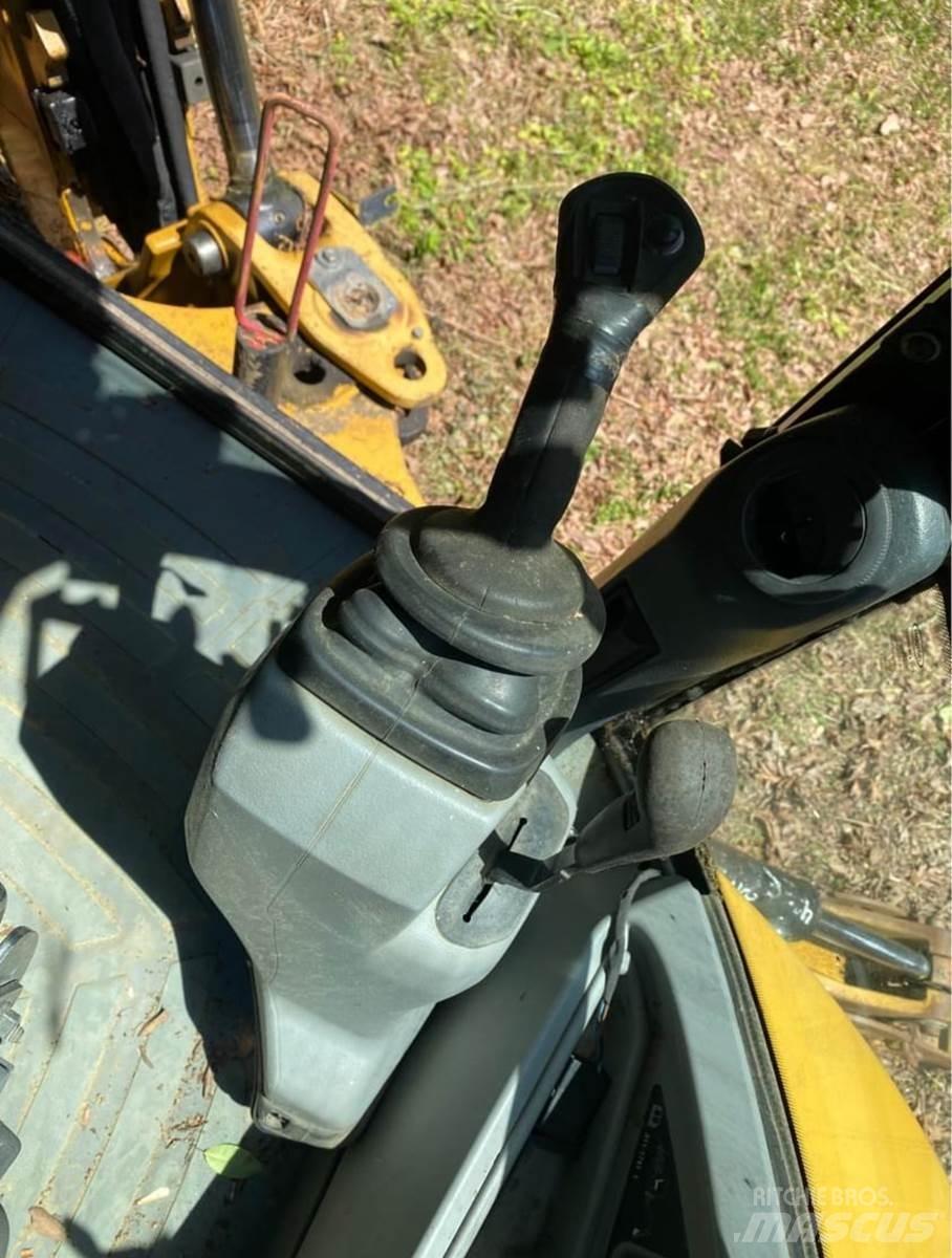CAT 420E 反鏟裝載機