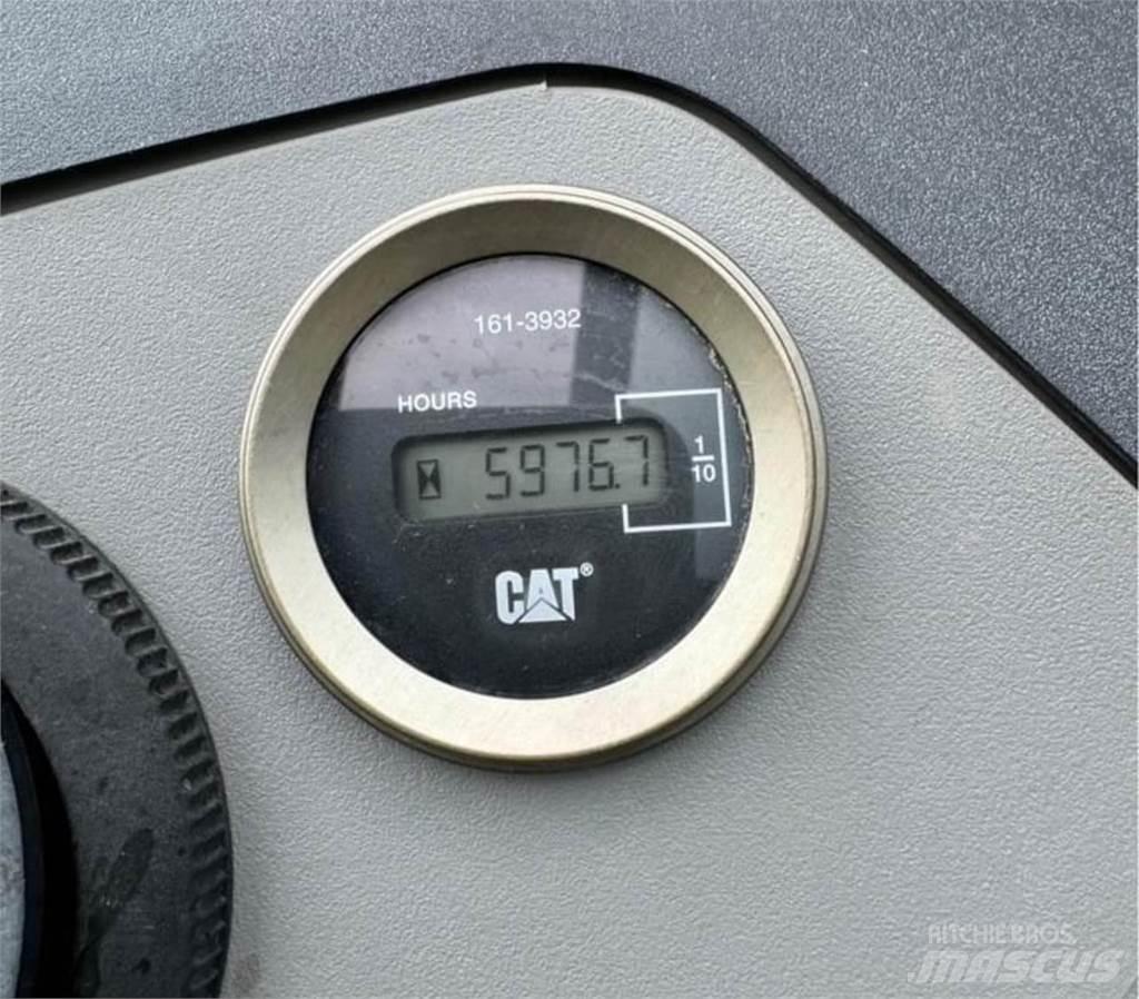 CAT 430E 反鏟裝載機