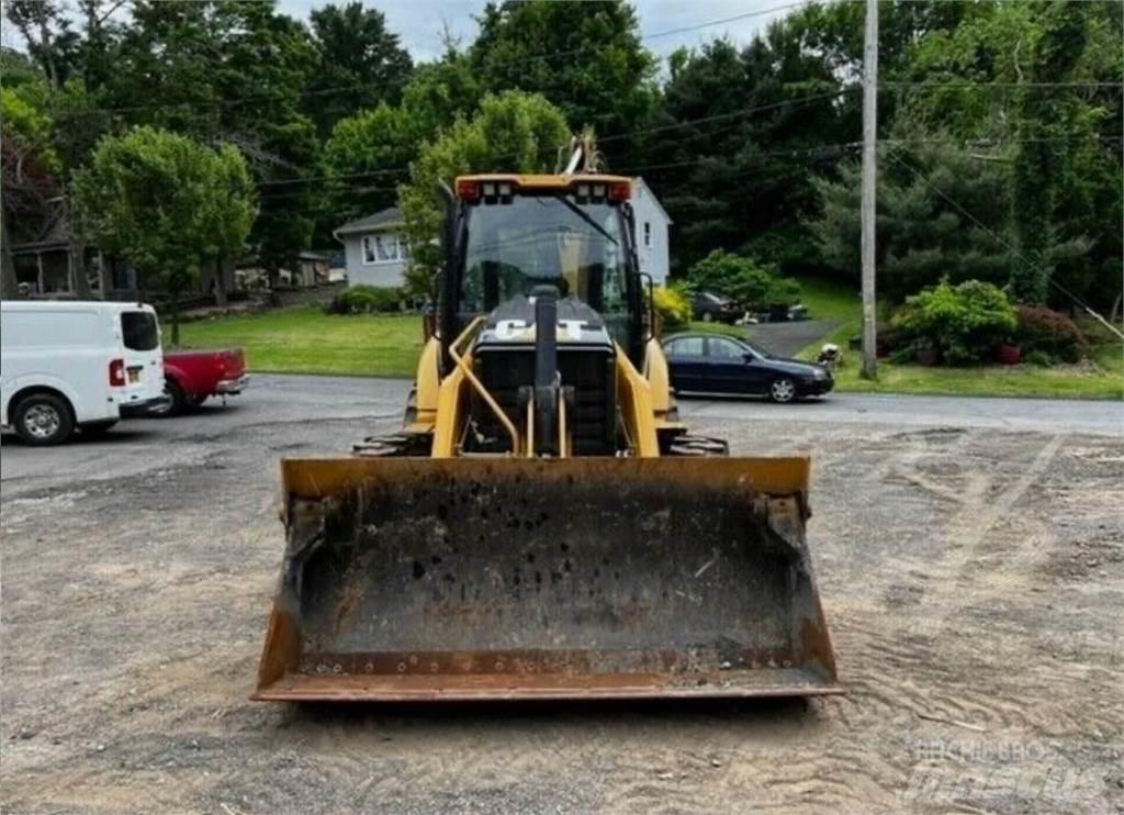 CAT 450F 反鏟裝載機