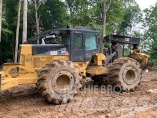 CAT 525C 集材機