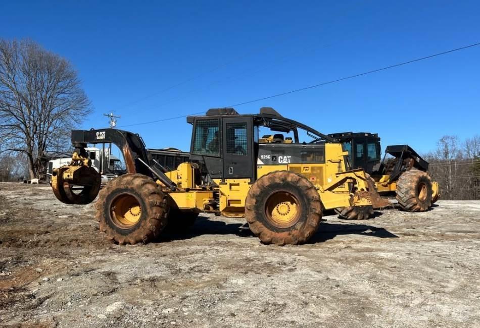 CAT 525C 集材機