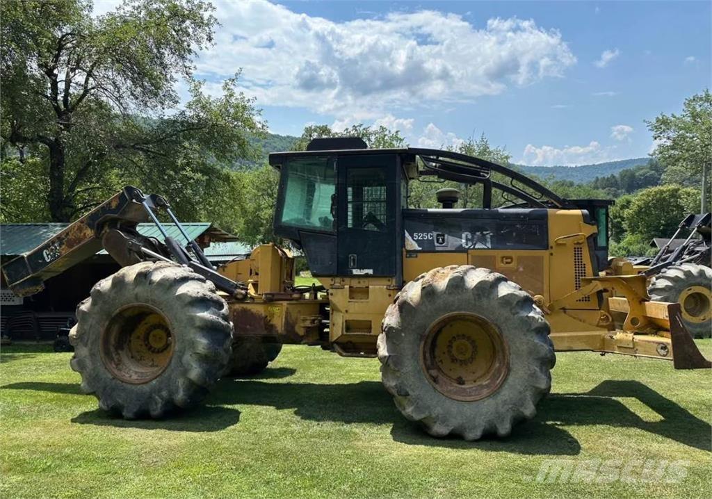 CAT 525C 集材機