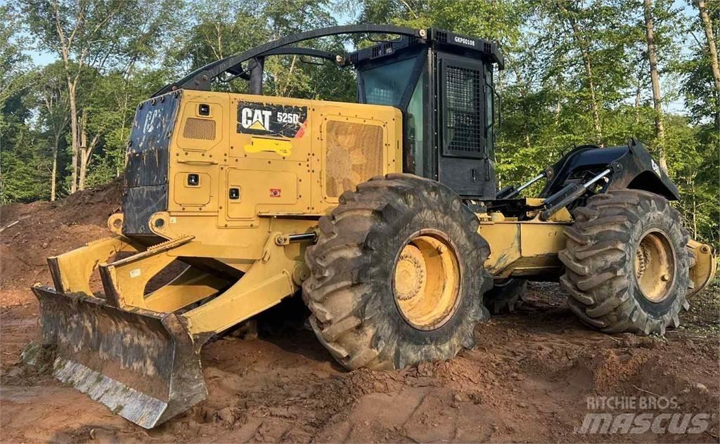 CAT 525D 集材機