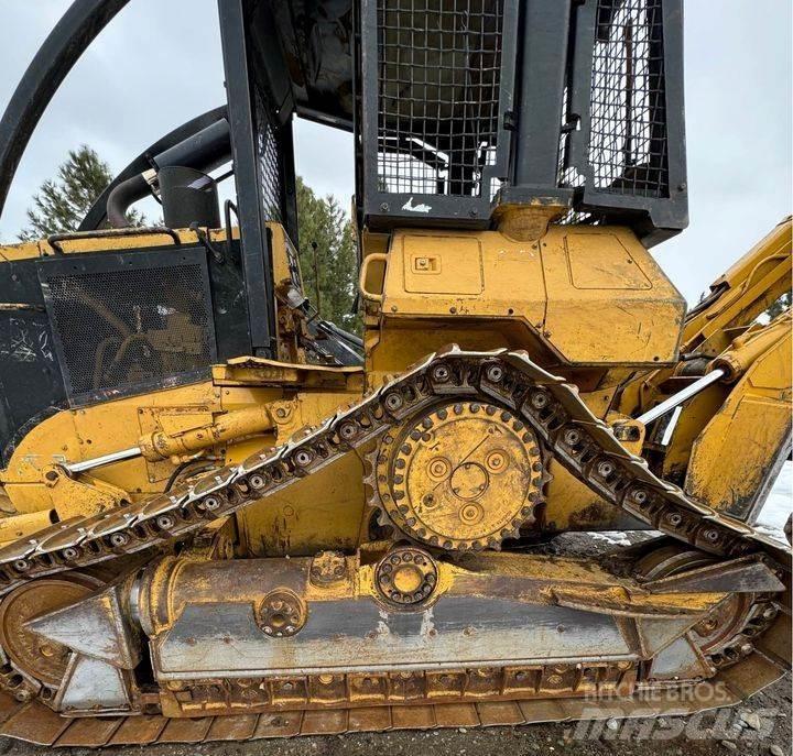 CAT 527 集材機