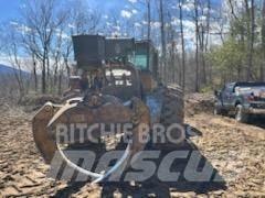 CAT 535B 集材機