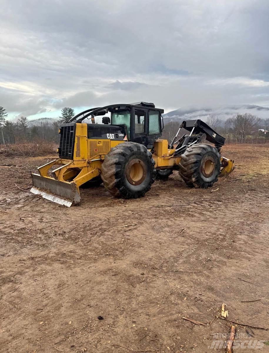 CAT 545C 輪胎式裝載機