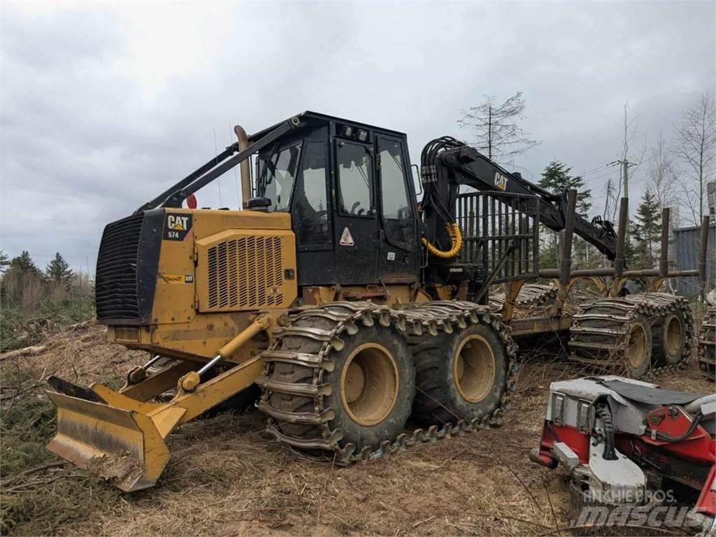 CAT 574 集運機