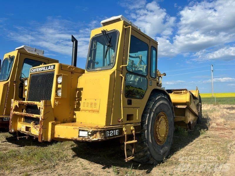 CAT 621E 刮土機