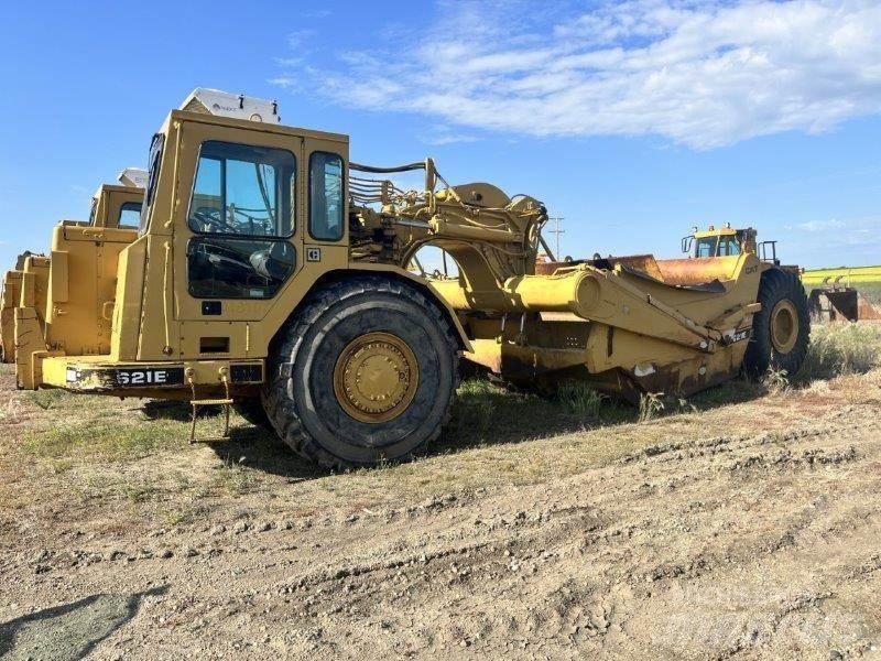 CAT 621E 刮土機