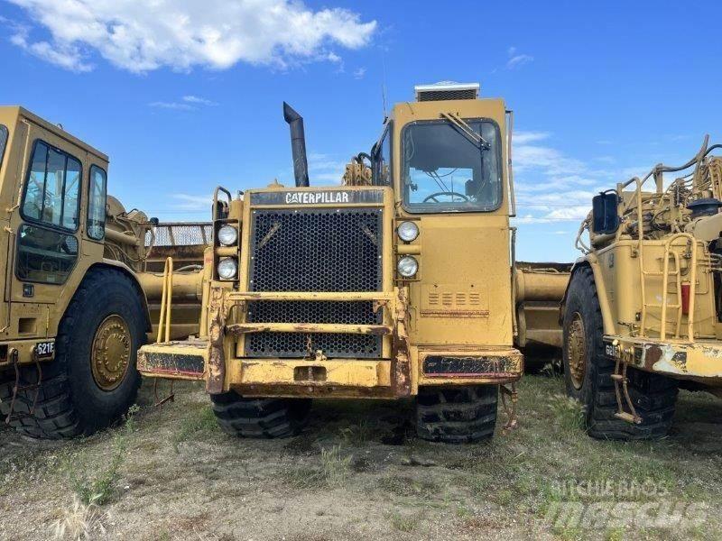 CAT 621E 刮土機