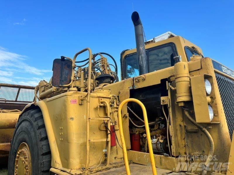 CAT 621E 刮土機