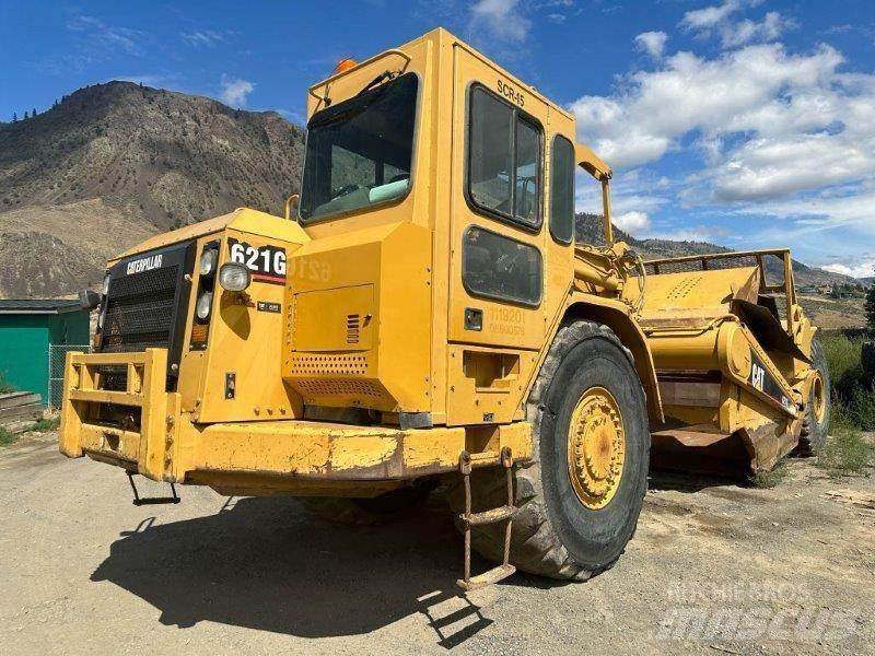 CAT 621G 刮土機